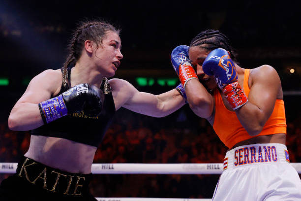 katie taylor boxing style