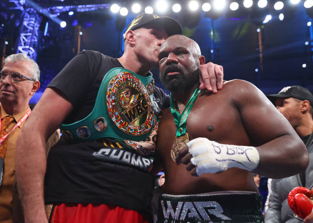 tyson fury beats derek chisora image 1