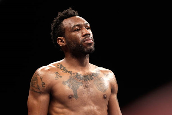 Austin Trout set for bareknuckle boxing debut against former MMA star featured image