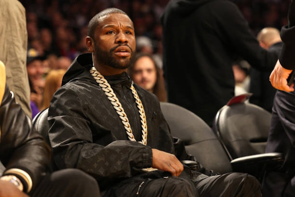 Floyd Mayweather Puts Out Strong Message To PBC Fighters featured image