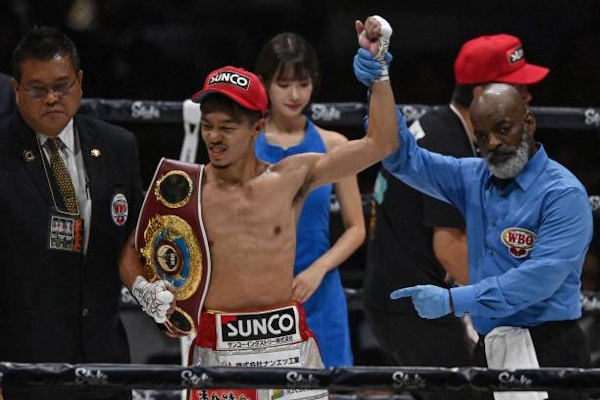 Junto Nakatani To Move Up To Bantamweight, Title Fight With WBC Champion Alexandre Santiago Arranged For February 24 featured image