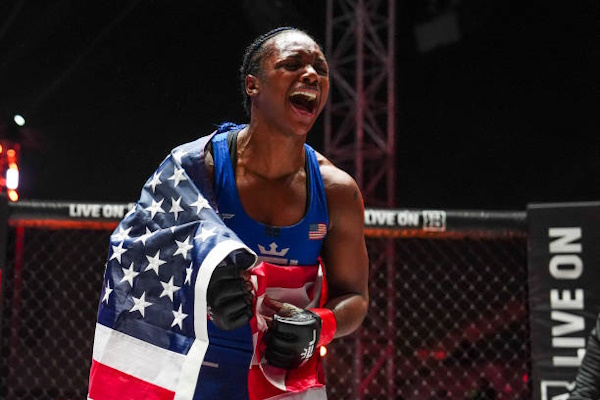 Claressa Shields Nets Hard-Won Victory In Third MMA Match featured image