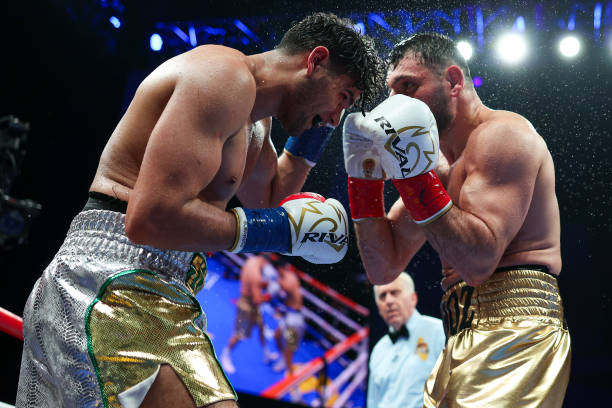 Gilberto Ramirez Sets Cruiserweight Division Straight As He Beats Inactive Goulamirian To Become WBA Champion image 1